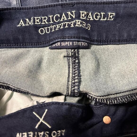 America Eagle High Rise Women's Navy/Blue Shorts Size 10 Super Super Stretch - Picture 3 of 7